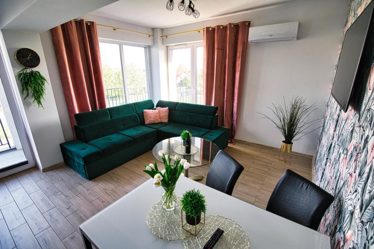 The Palm 35 By Housine Apartment